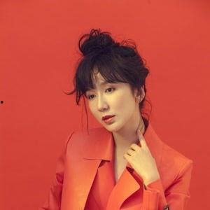 娄艺潇的个人资料,多才多艺的影视演员与歌手，青春偶像的蜕变之路